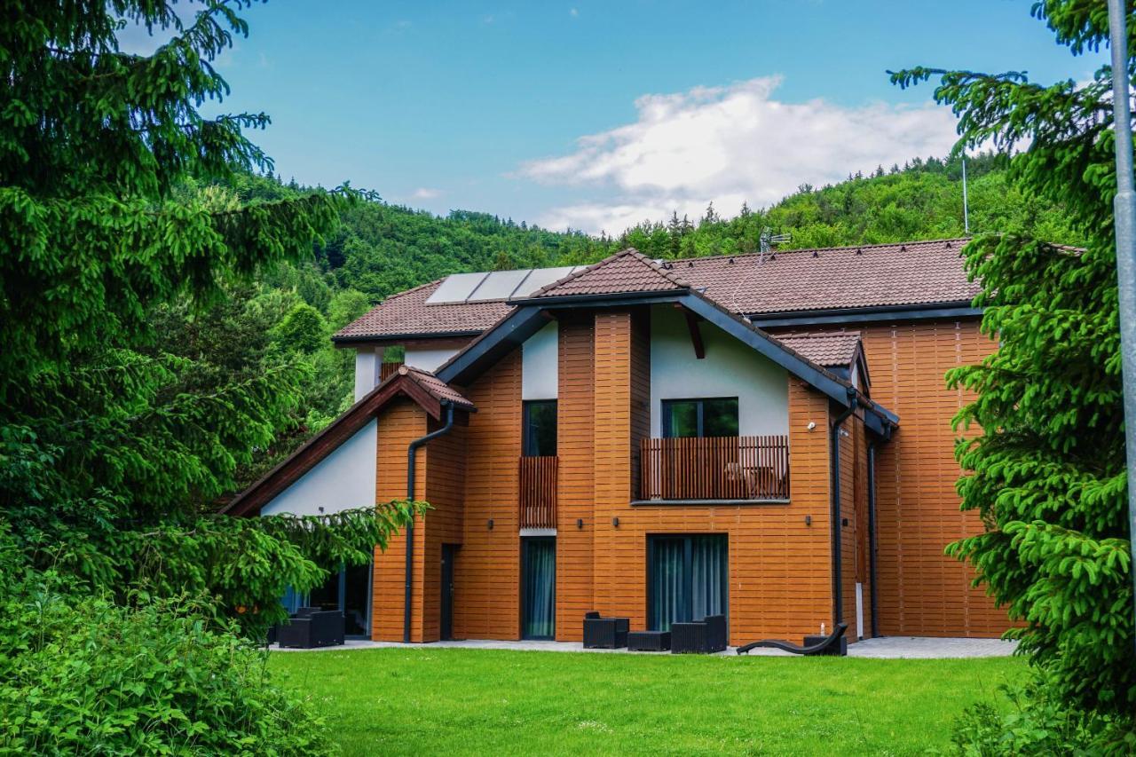 Penzion Deer Valča Dış mekan fotoğraf